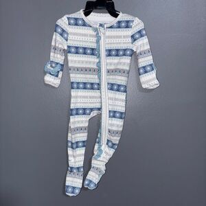 Ruffle Butts Infants 0-3m Zip Up Footed Pajamas Blue Snow Trees Ruffles